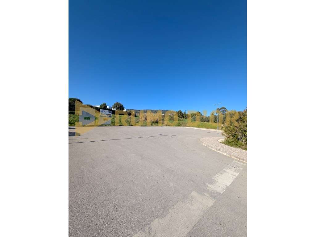 Terreno no centro de Arruda dos Vinhos com PIP aprovado para constr... - Grande imagem: 3/4