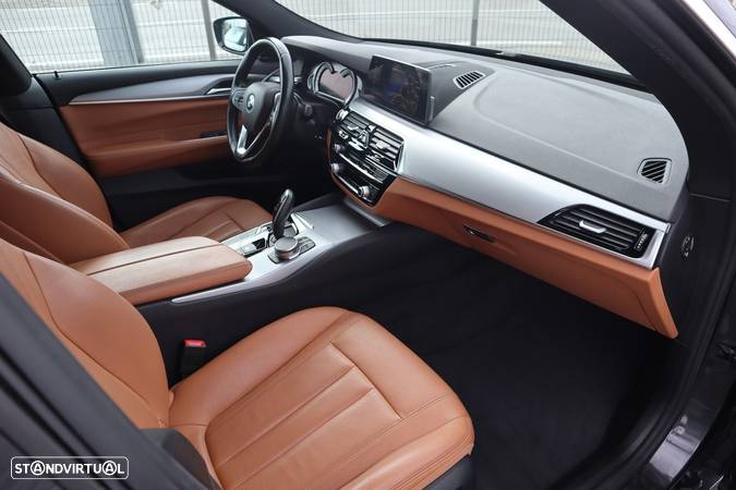 BMW 630 Gran Turismo d Line Luxury - 22