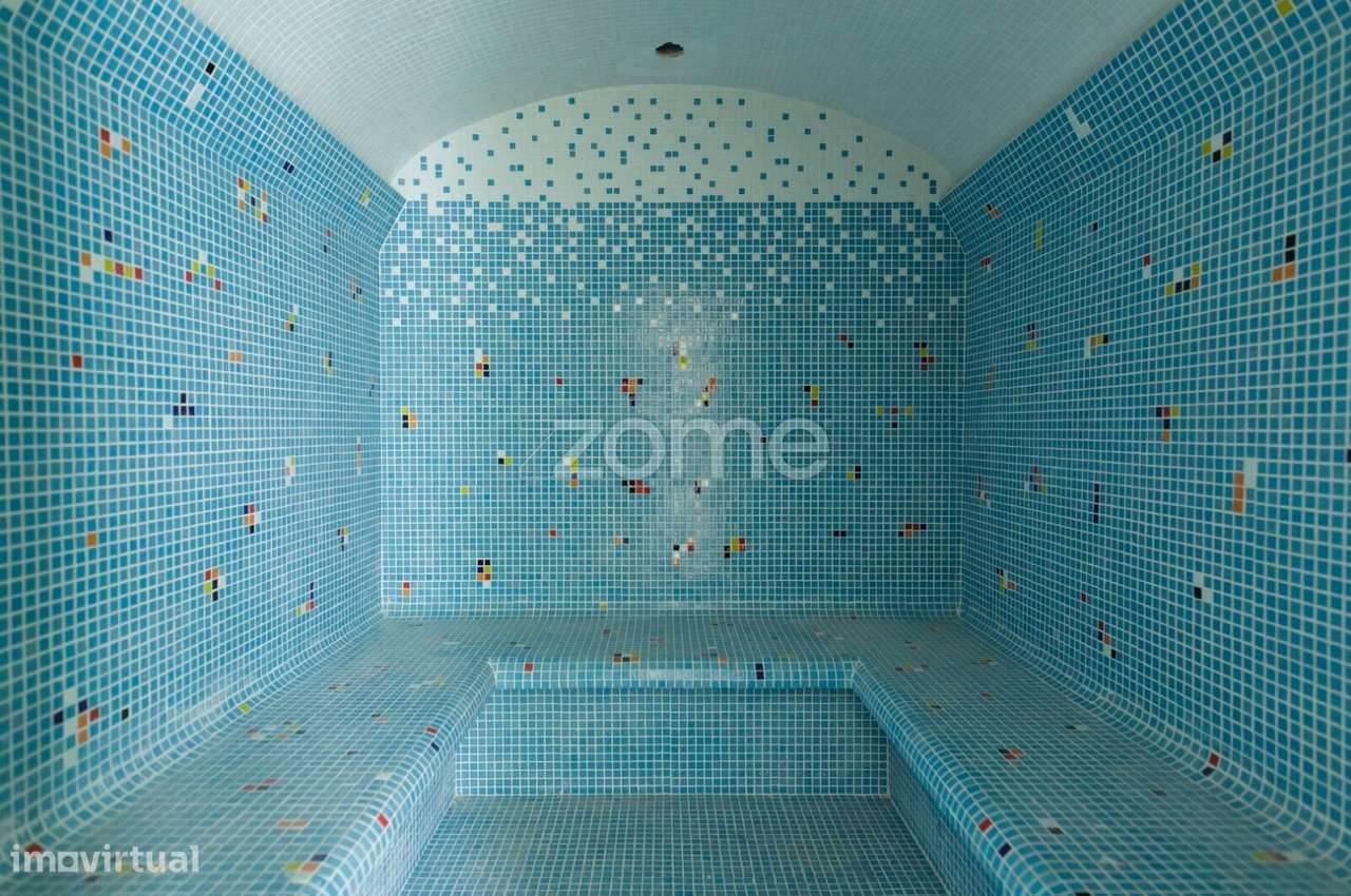 Apartamento T3 com varanda e vista de mar no L Towers em Paço de Ar...-15