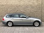 BMW Seria 3 320i - 22