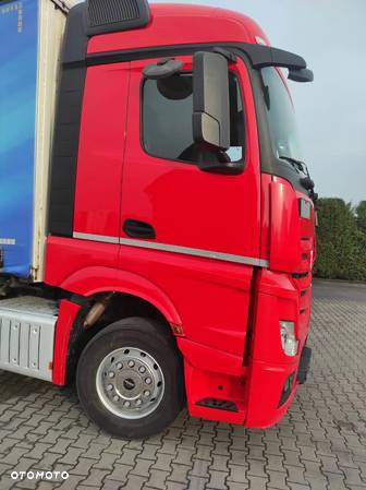 Mercedes-Benz Actros MP4 2543 - 6