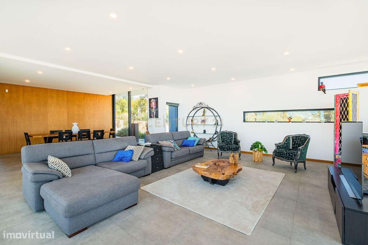 Villa de Luxo com 5 quartos e Vista Mar Panorâmica-16