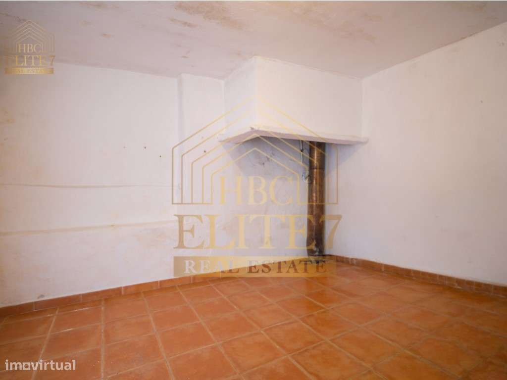 Moradia T3 para Renovar | Vau, Óbidos-21