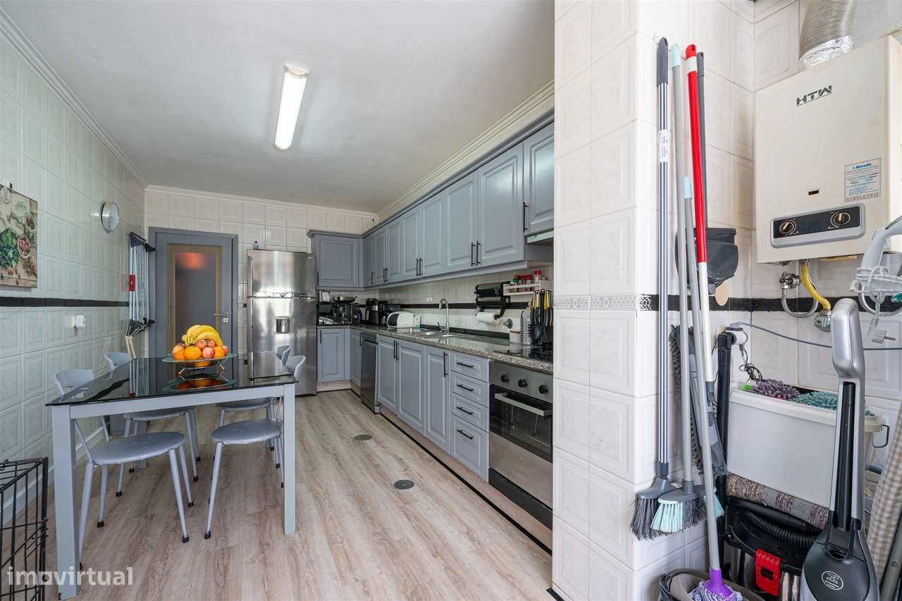 Apartamento T2 Venda em Serzedo e Perosinho,Vila Nova de Gaia-8