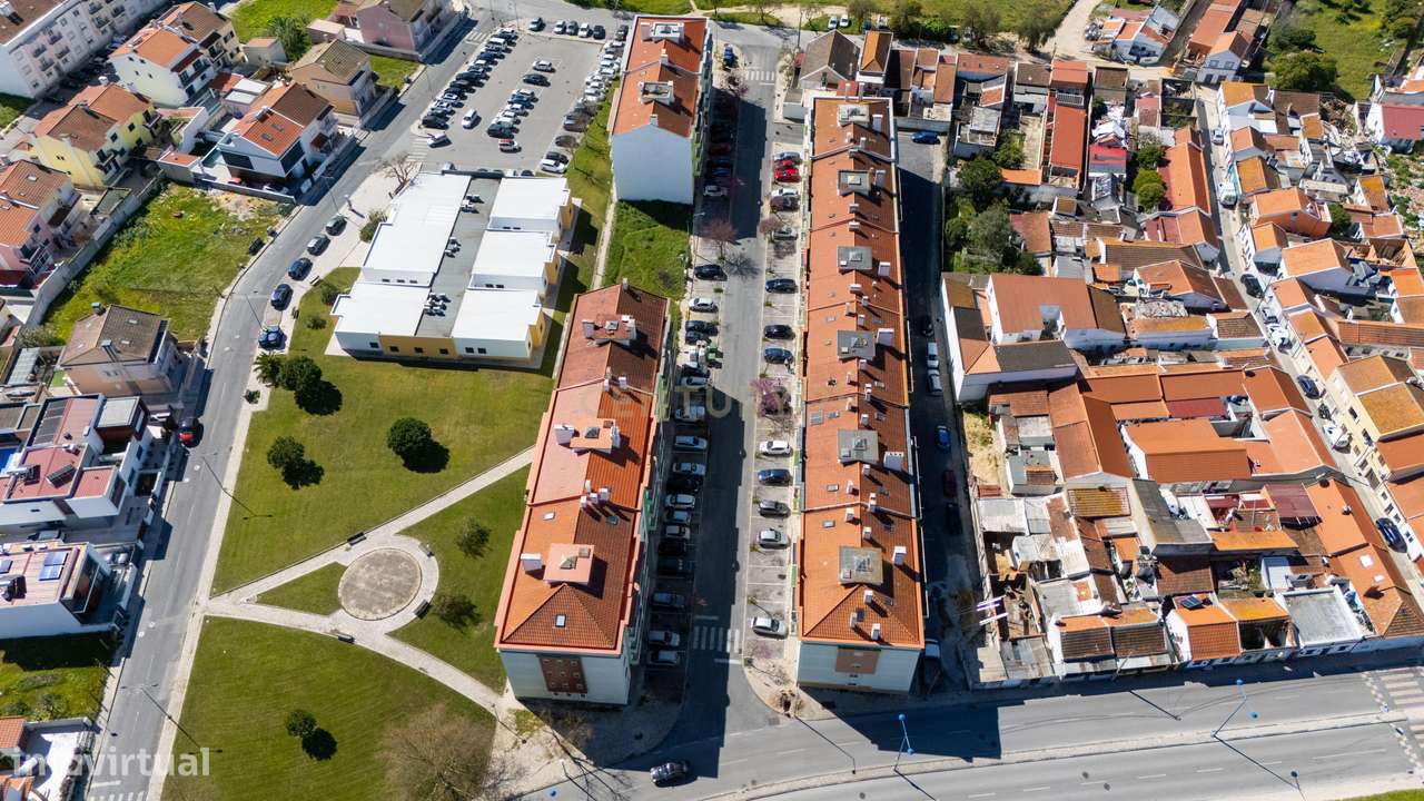 Apartamento T3 em Montijo-38