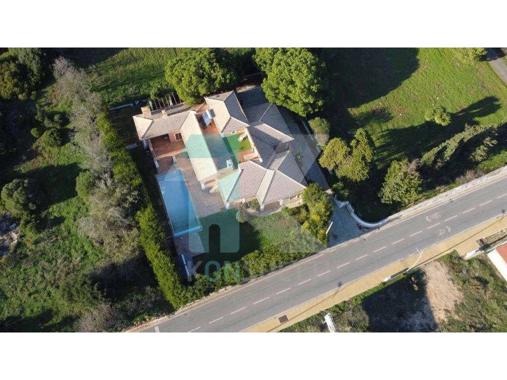 Moradia Isolada de Luxo com Piscina e Terreno de 1000 m² - Praia da... - Grande imagem: 4/60