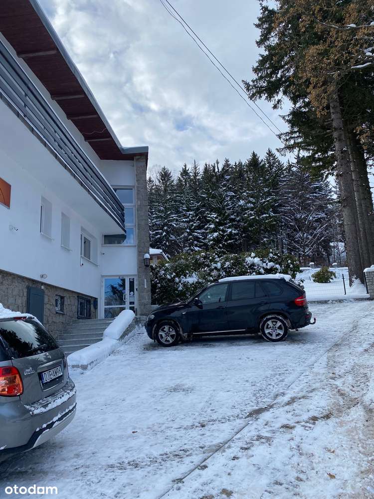 Pensjonat ze wspaniałym widokiem na panoramę Karkonoszy - Pełny obrazek: 5/10