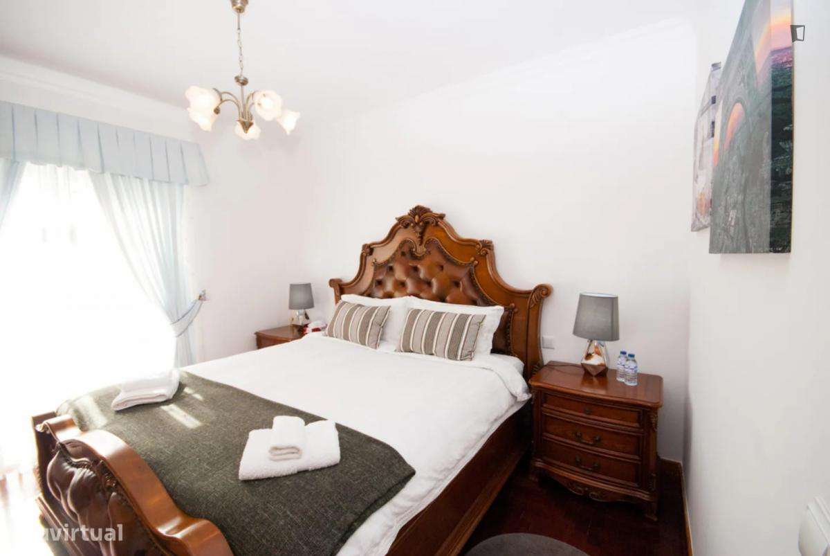 Quarto - localizado em Cascais Lisbon - Grande imagem: 5/7
