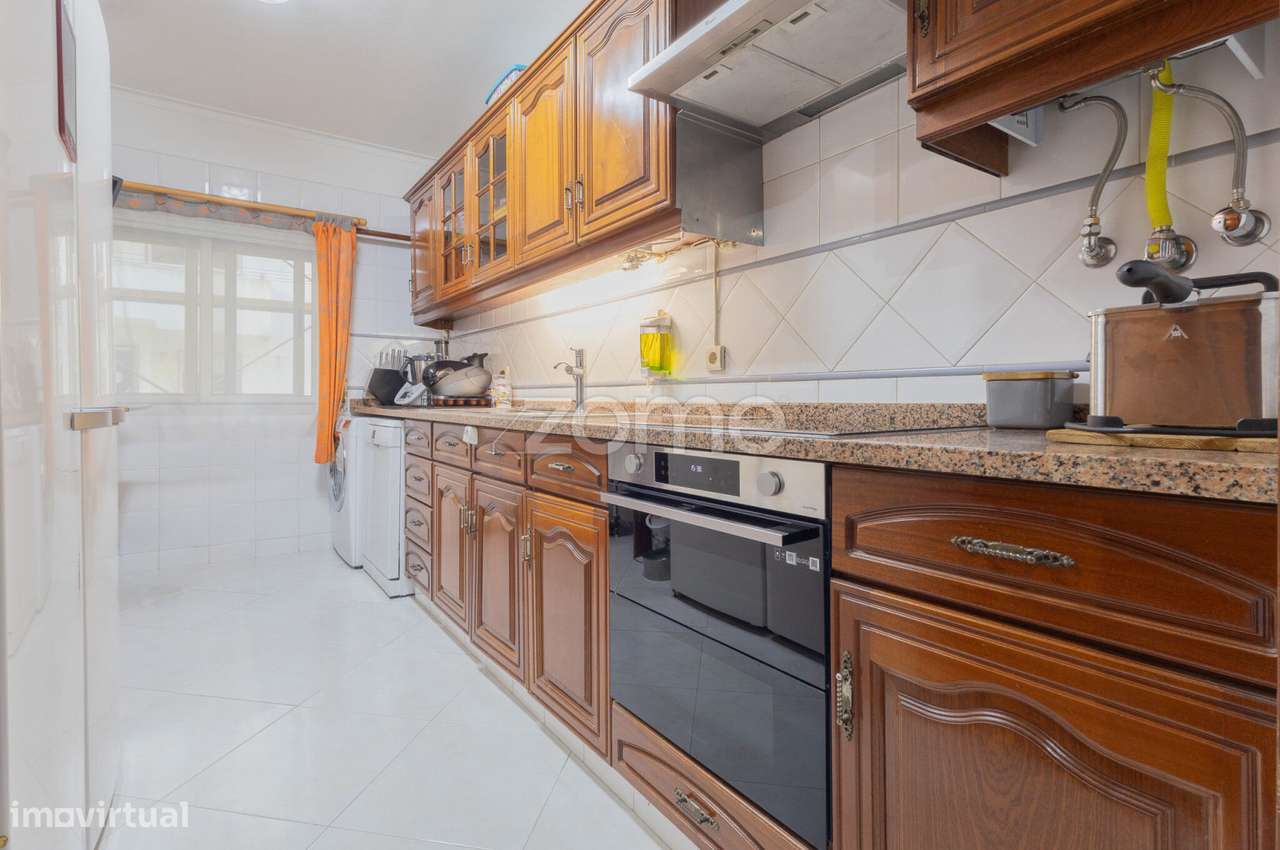 Apartamento T3 na Abóboda - Grande imagem: 4/16