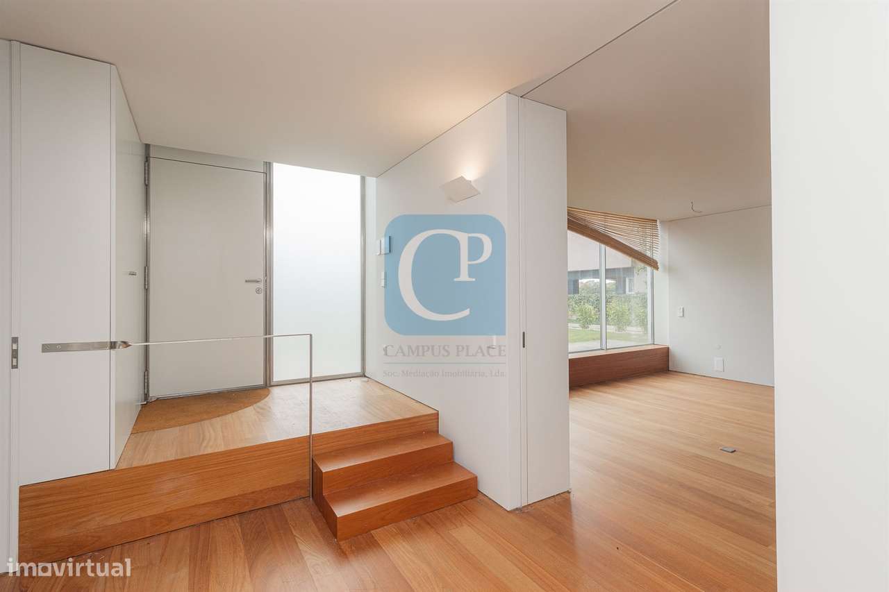 Moradia nova V5 à Avenida dos Combatentes no Bonfim, Porto-20