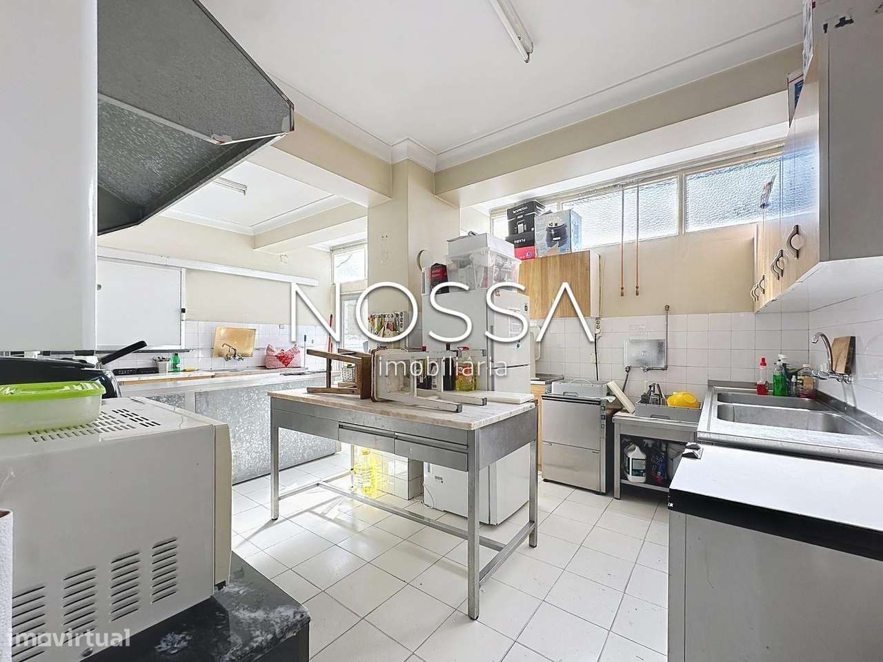 Oportunidade | T3 p/ Remodelar | Filipe Folque – Av. Novas-13