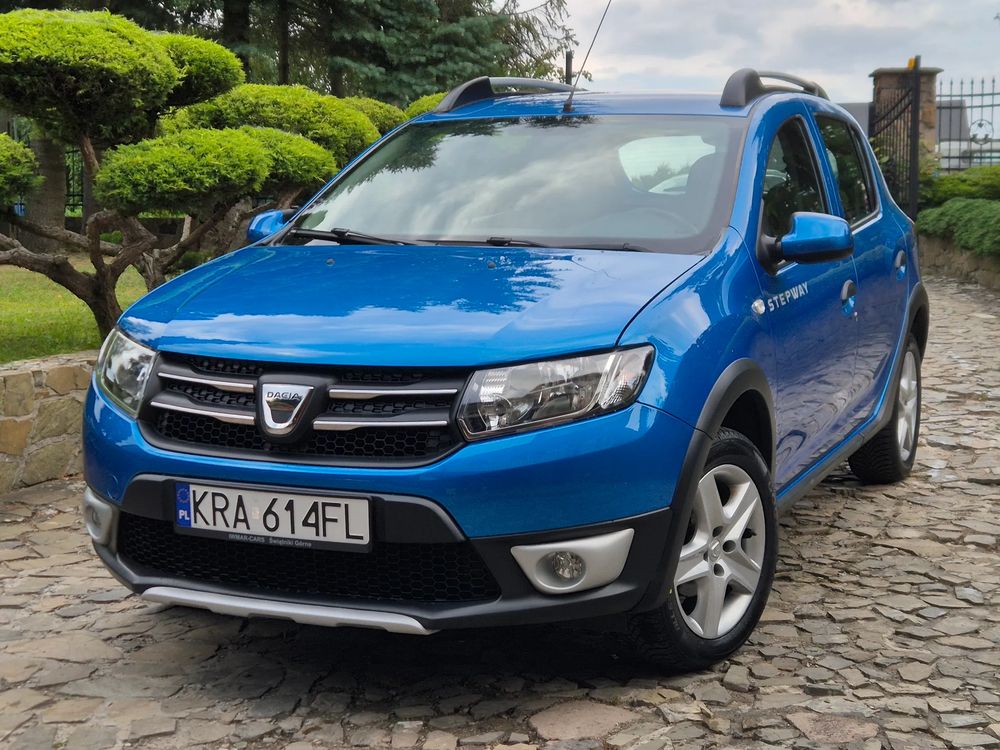 Dacia Sandero II (2012-2020) TCe 90 (S&S) Celebration 2015