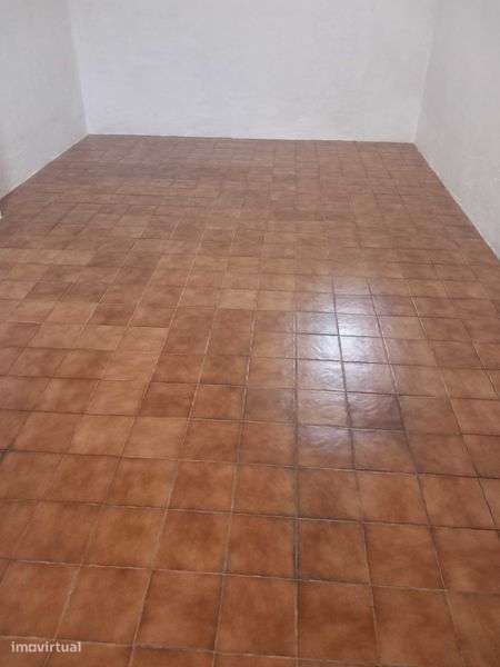 Garagem, oportunidade, na rua João Villaret, Feijó - Grande imagem: 4/7