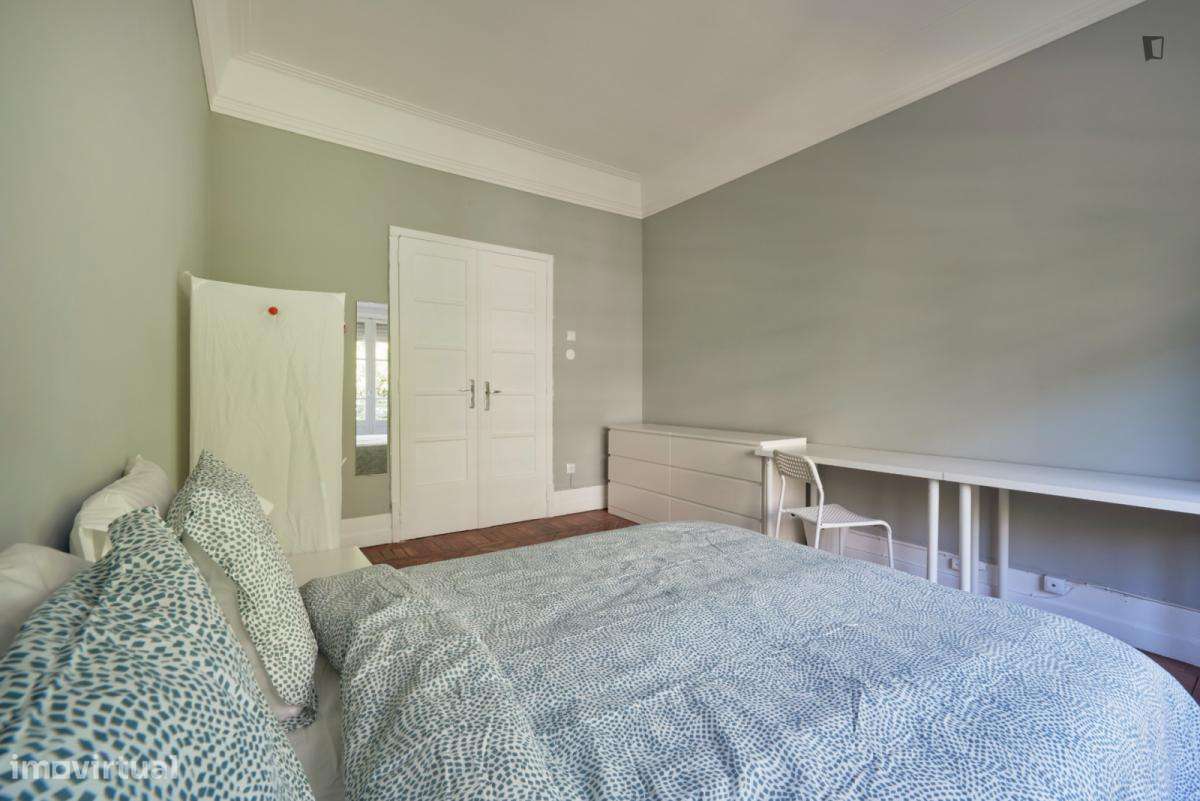 Quarto - localizado em Saldanha Lisbon - Grande imagem: 5/7