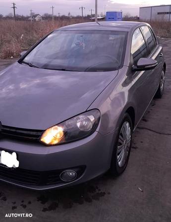 Volkswagen Golf 1.4 Comfortline - 2