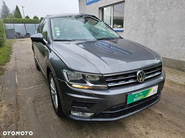 Volkswagen Tiguan - 2