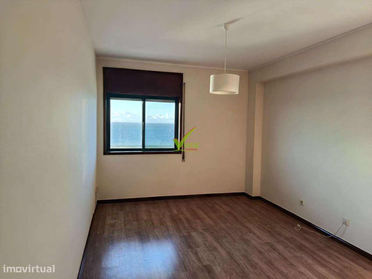 T. 3 com garagem, 1ª Linha de Mar-10