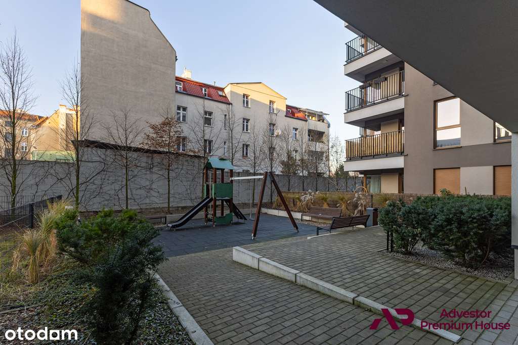 Penthouse z dużym tarasem i ogródkiem-19