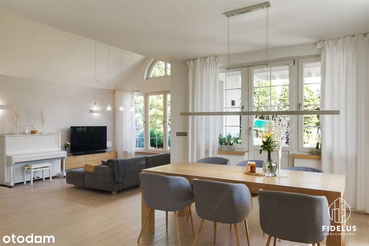 Parterowy dom wolnostojący/prestiżowa lokalizacja-0