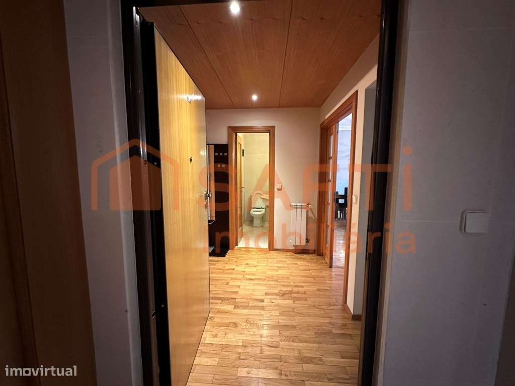 T2 Junto ao Hospital S. João e faculdades - Grande imagem: 3/18