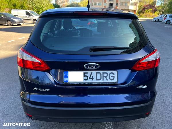 Ford Focus Turnier 1.6 TDCi DPF SYNC Edition - 10