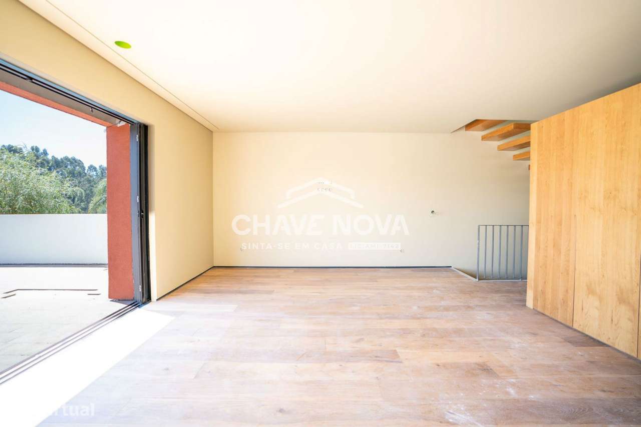 Moradia Geminada V3+1 Nova em Gondomar - Grande imagem: 4/25