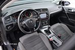 Volkswagen Golf 1.6 TDI Highline - 16