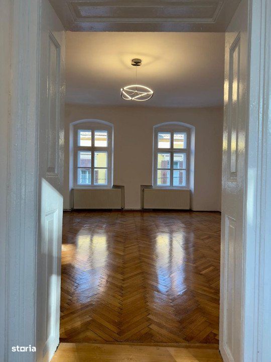 Apartament 2 camere, zona centrala, 65 mp utili