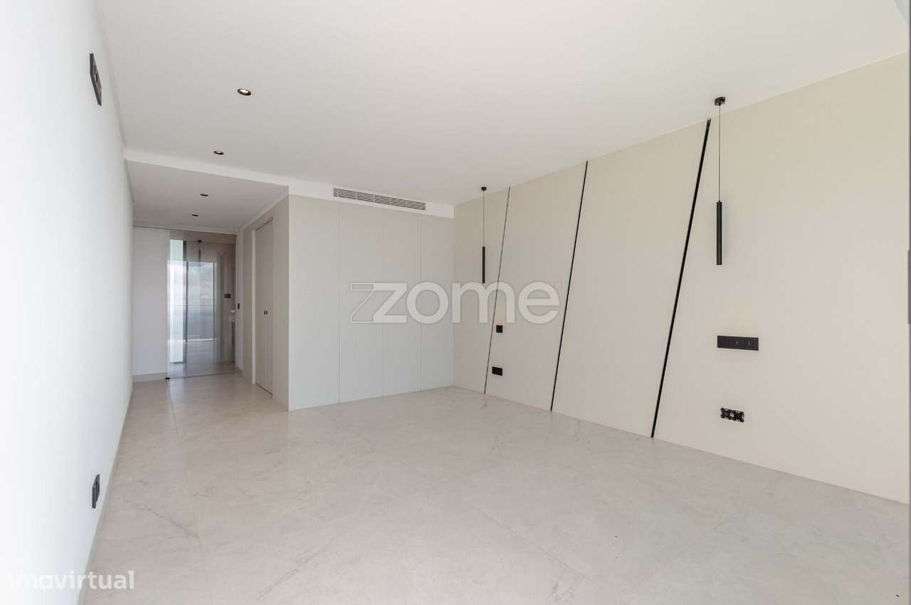 Moradia T4|Vista Baía|Funchal-37