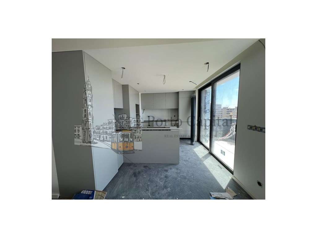 EXCELENTE APARTAMENTO T2 (1 SUITE) COM VARANDA E LUGAR DUPLO DE GAR... - Grande imagem: 2/27