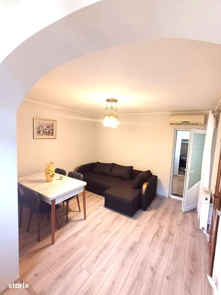 Casă de închiriat – zonă B-dul Republicii, Buzău - Imagine principală: 4/12