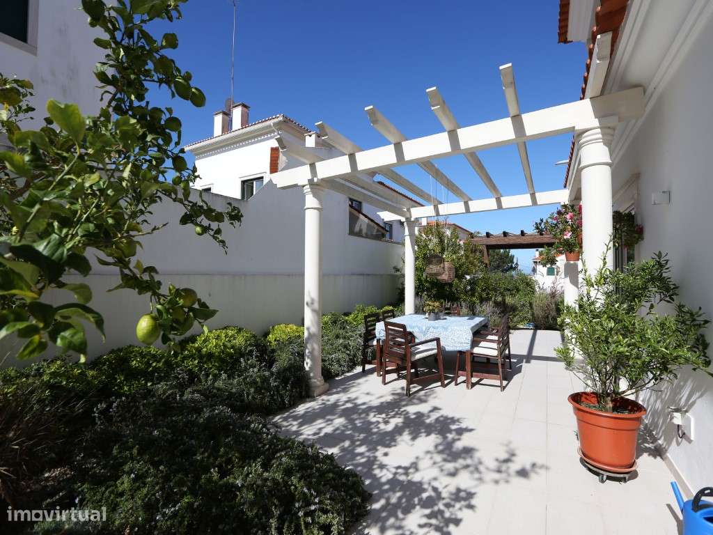 Magnífica Moradia T4 com piscina na Tapada | Sítio da Nazaré-33