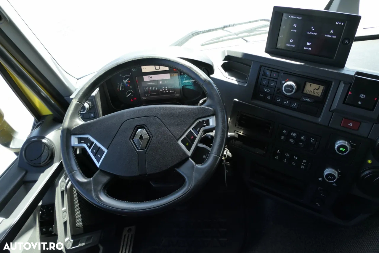 Renault K 520 / 8x4 / BASCULANTE + HIDROBOARD / BORDMATIC / AN 2020 / EURO 6 / - 33