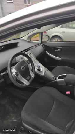 Toyota Prius 1.8 HSD Life - 3