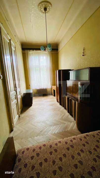 Apartament 3 camere, cladire istorica, potential fantastic, Piata Roma - Imagine principală: 2/8
