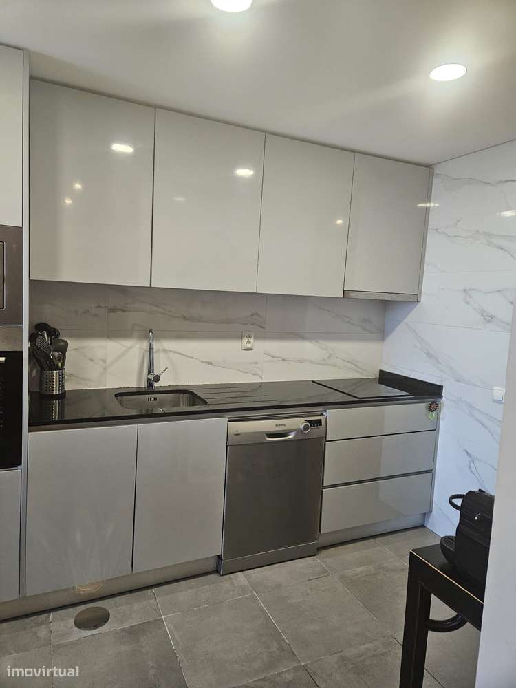 Excelente  apartamento T2-4