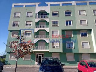 APARTAMENTO T2 EM VENDA NO SEIXAL. IMÓVEL OCUPADO. VENDA DE 50% - Grande imagem: 2/7