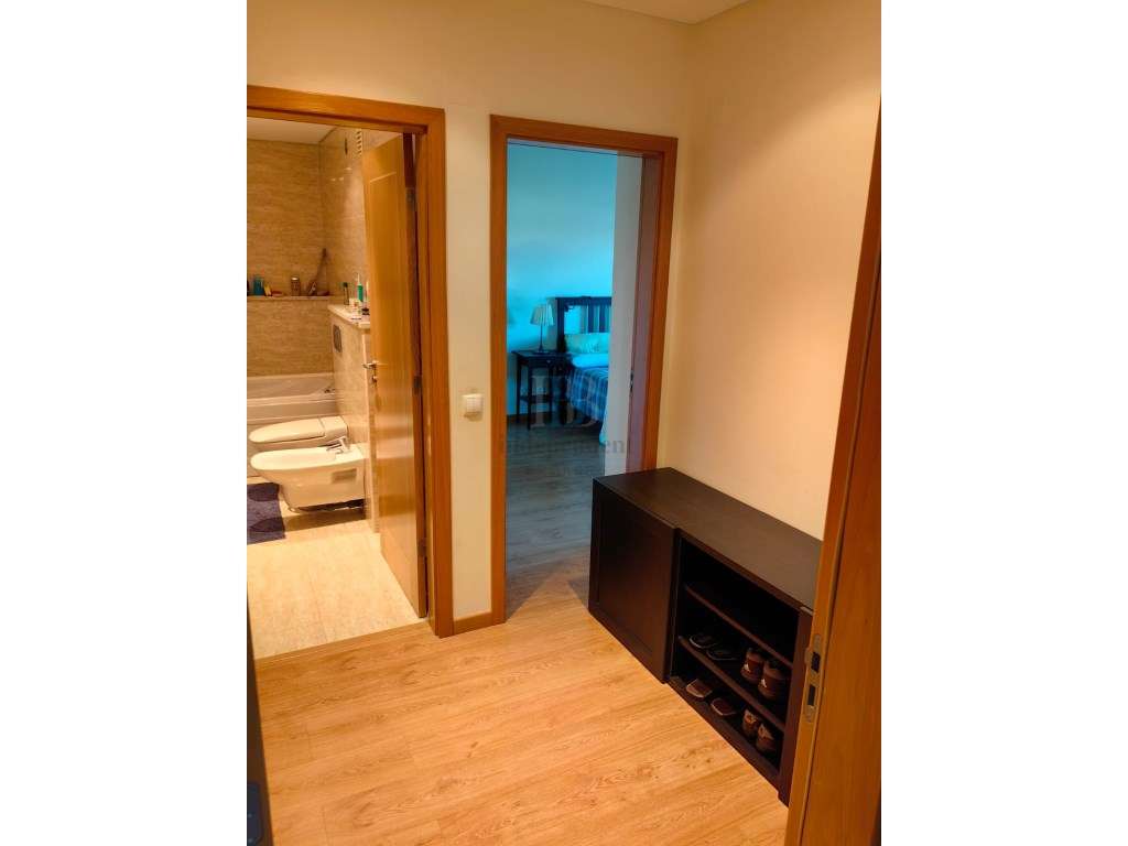 Excelente e luminoso T1 Costa da Caparica-5