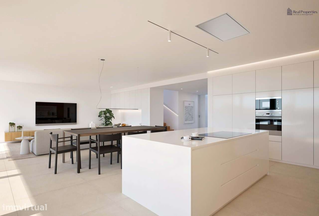 Moradia T4 de Luxo com Vistas Deslumbrantes, a 300m da Praia do Camilo - Grande imagem: 5/30