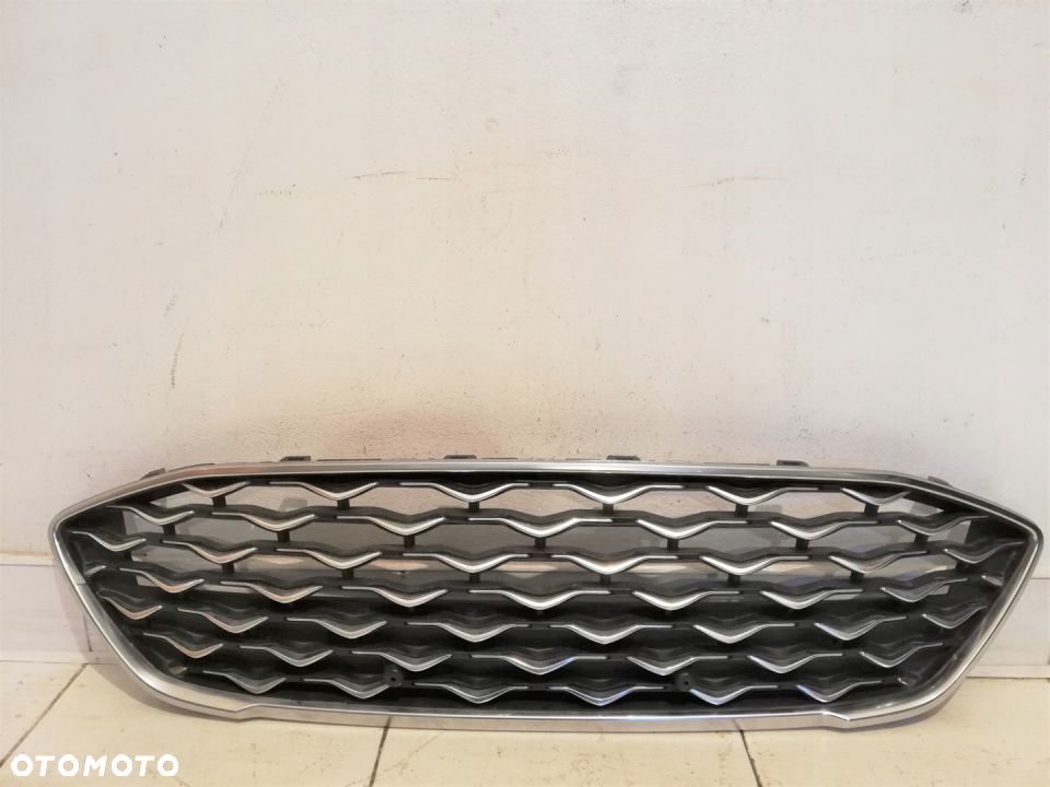 FORD FOCUS MK4 VIGNALE ATRAPA GRILL - 1