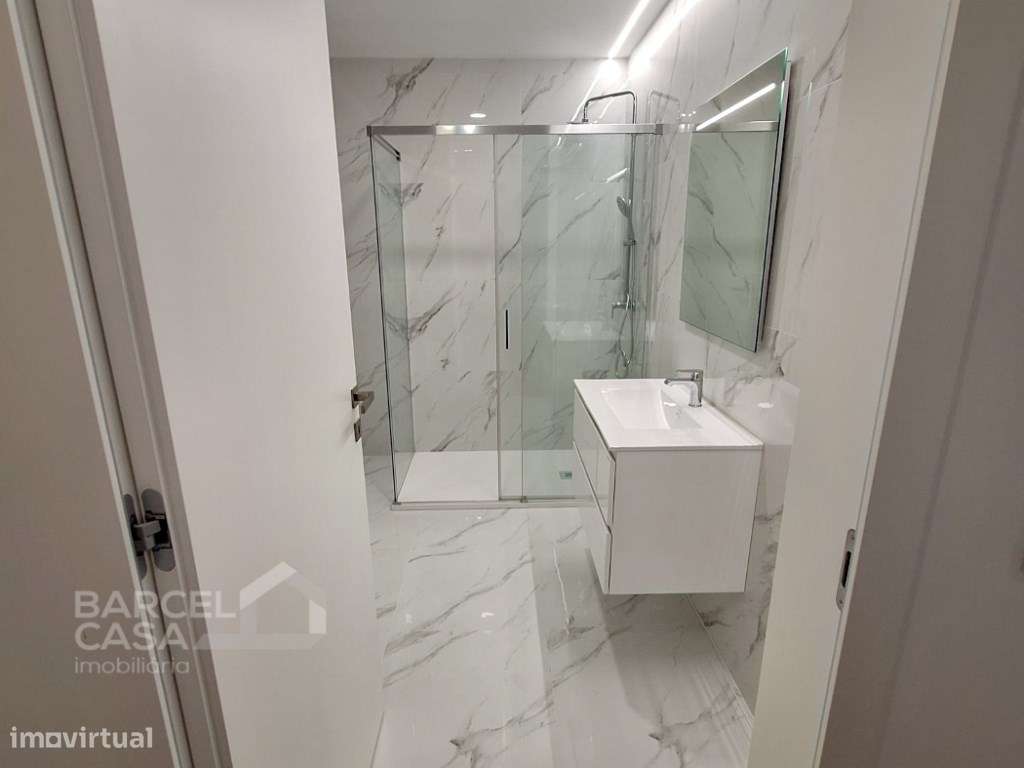 Apartamento T3 Novo, c/ garagem fechada em Airó - Barcelos-12