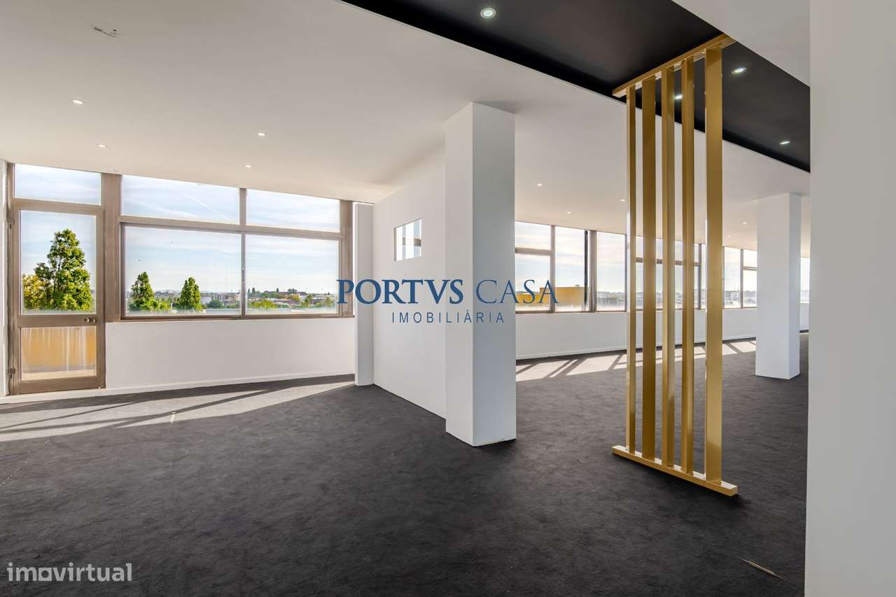 Escritório 309 m² com 456 m² de terraços e 206 m² de parqueamento-19