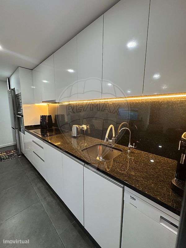 Moradia T2 para venda-2