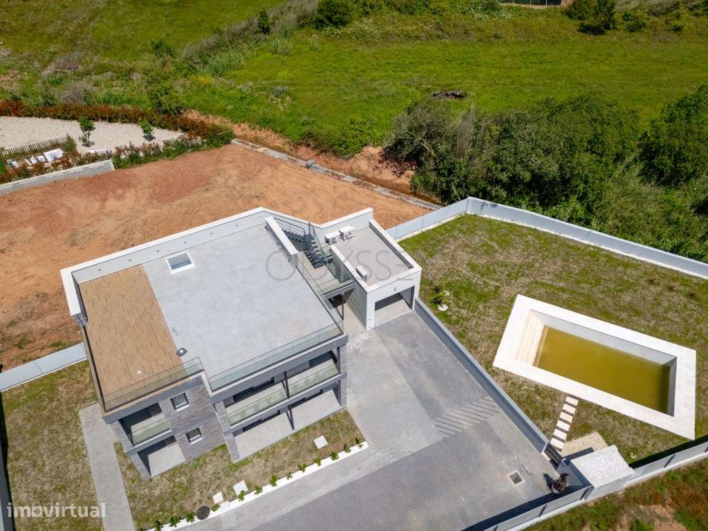 Moradia Isolada T4 Venda Caldas da Rainha-35