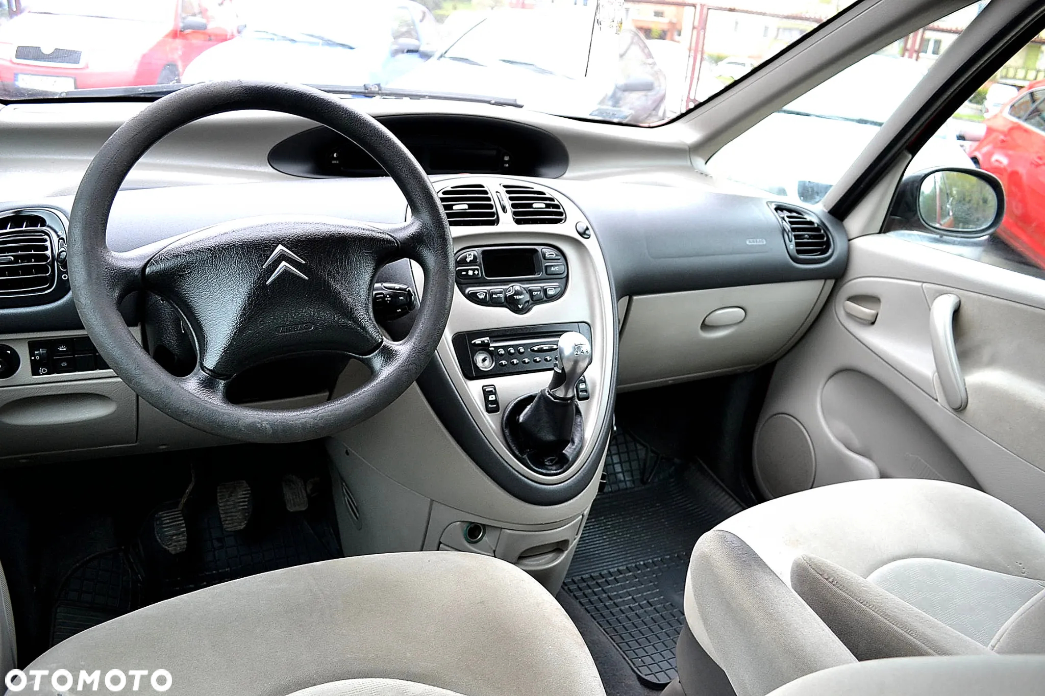 Citroën Xsara Picasso 1.8i Prestige - 21