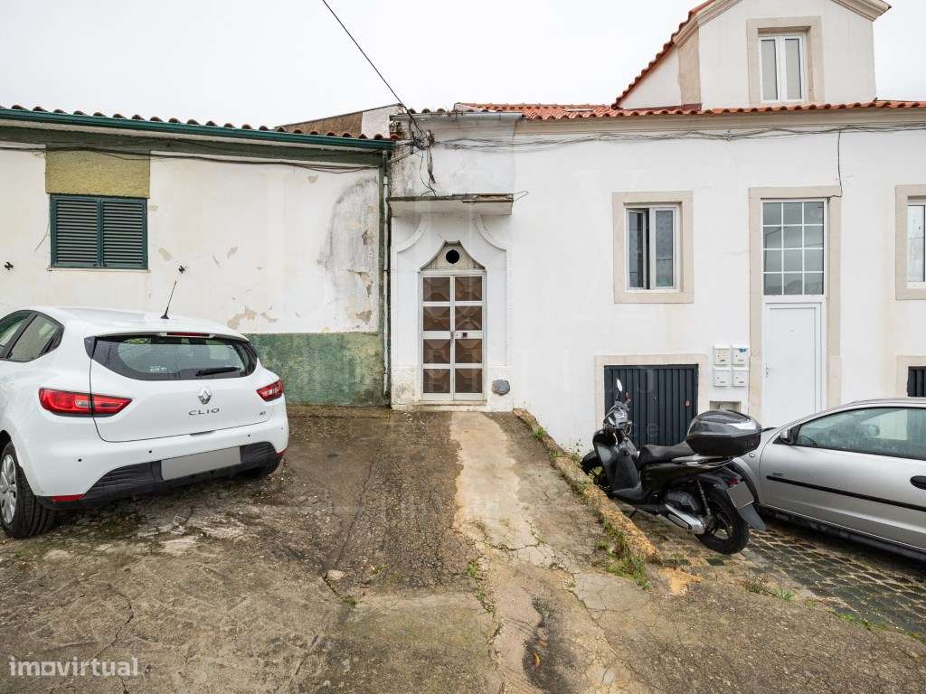 Prédio | Travessa da Mesura, Santa Clara-2