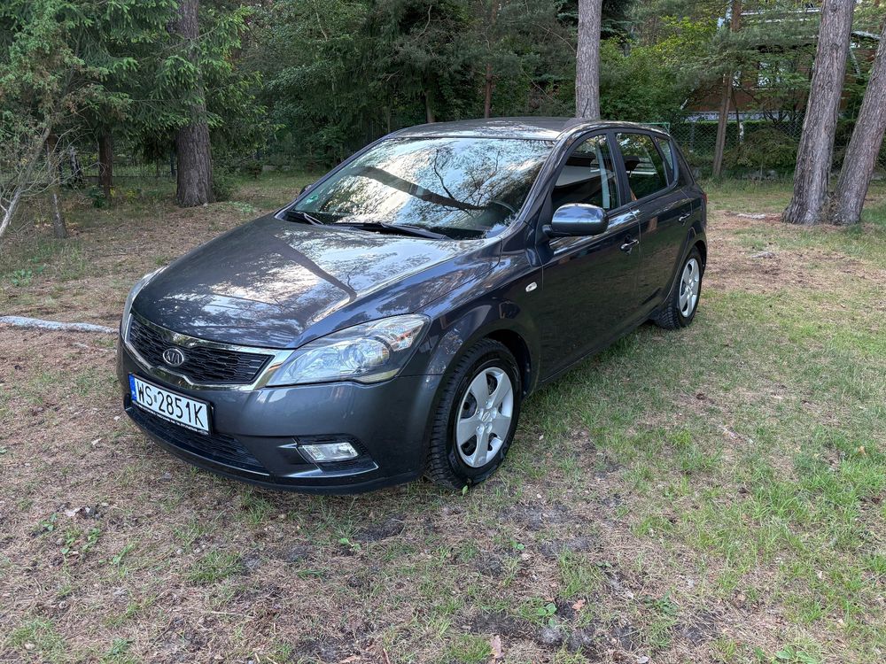 Kia Ceed I 1.4 CVVT Dream-Team Edition 2010