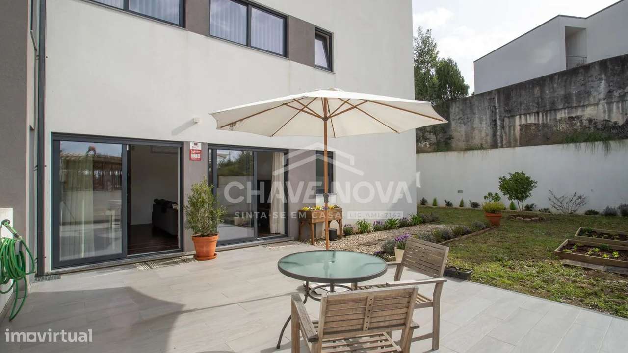 T2 c/ Terraço e Jardim em Rio Tinto-0