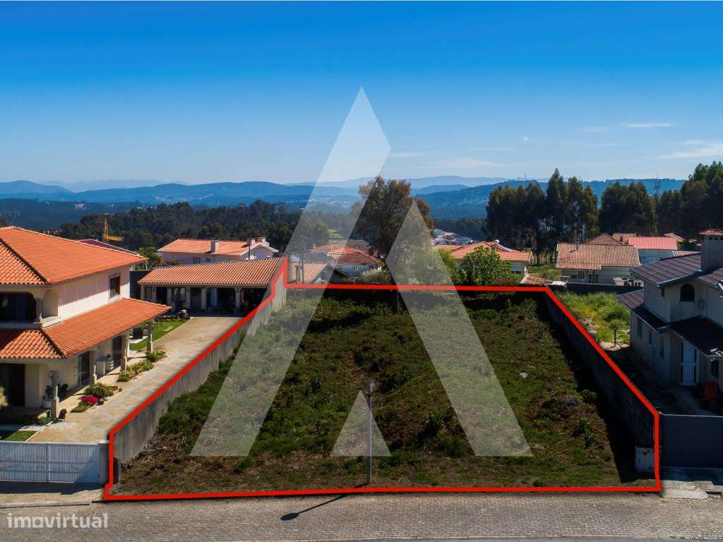 Lote para Construção com 905M2 - São João de Ver-7