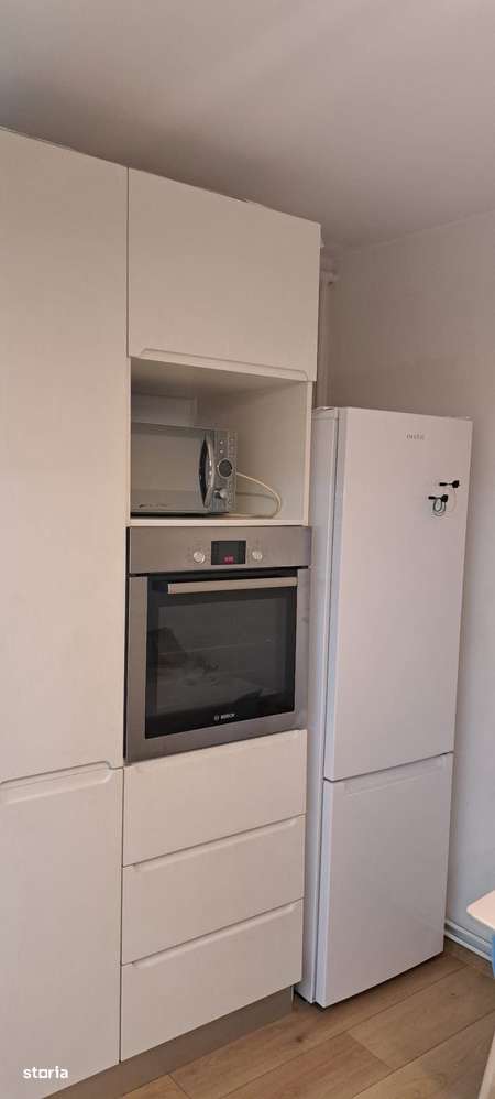 De închiriat ! Apartament spaţios cu 3 camere, în Cart. Grigorescu - Imagine principală: 4/6